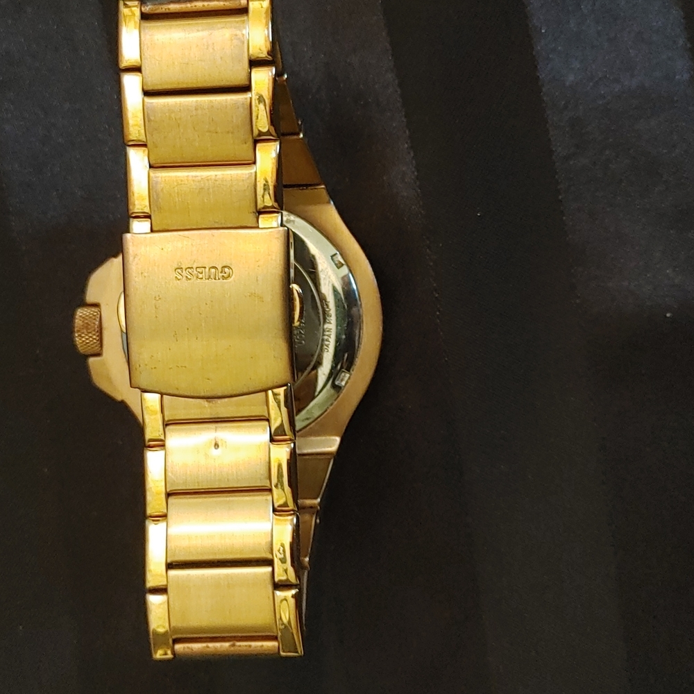 Guess Watch - Picture 5 of 8